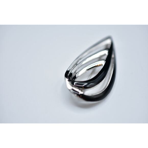 Trifari Vintage Pin Brooch Abstract Black Enamel Silver Tone Enamel Signed BinB - Picture 5 of 10